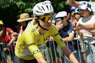LIVE Tour de France | Peloton onderweg in zware én kortste etappe, organisatie waarschuwt fans op drukbevolkte Alpe d’Huez