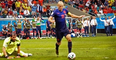 Oranje komt altijd door de groepsfase en meer stat