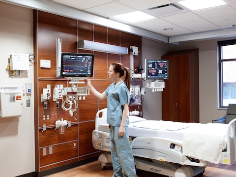 Philips snoeide in Eindhoven, maar groeit in de VS: extra geld naar Amerikaanse innovatie