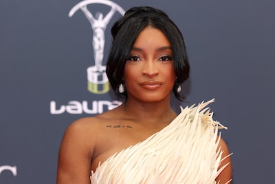 Topturn­ster Simone Biles belandt in ziekenhuis ‘Een van meest angstaanja­gen­de ervaringen in mijn leven’