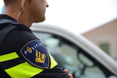 Man (57) krijgt drie bekeuringen en WOK-melding na gevaarlij