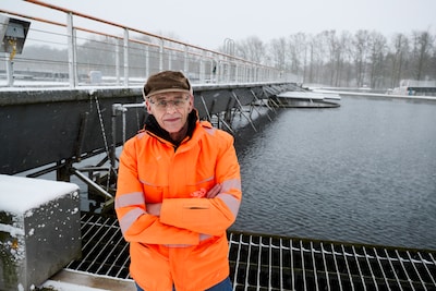 Zelfs de bacteriën hebben er minder zin in met deze kou, dus laat Han wat extra eencellige helpers l