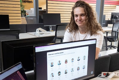 Zeeuwse AI-nerd laat politici virtueel ruziën in formatiechat