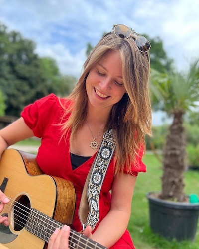 Handgemaakte producten en livemuziek op markt in Eindhoven