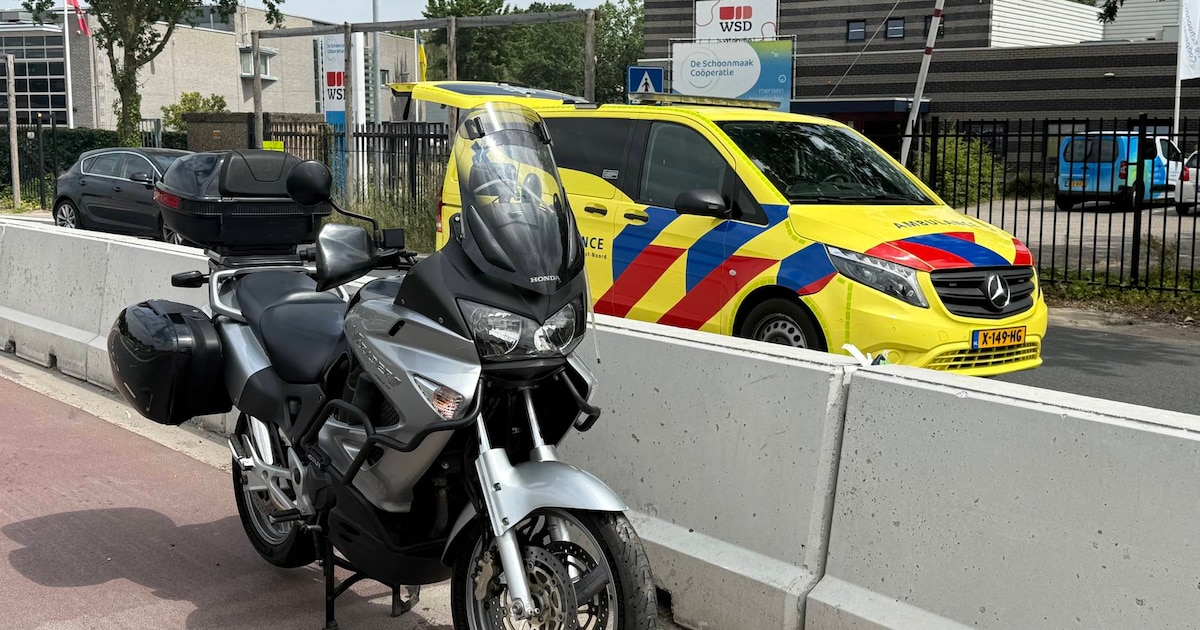 Motorrijder komt ten val in Vught, ziet vermoedelijk verkeersregelaar over het hoofd