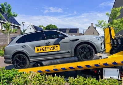 Bentley met nieuwwaarde van bijna drie ton in besl