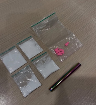 Handhavers betrappen viertal in Eindhoven met meerdere soorten drugs op zak