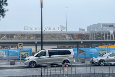 Mist zorgt voor problemen op Eindhoven Airport: drie vluchten omgeleid