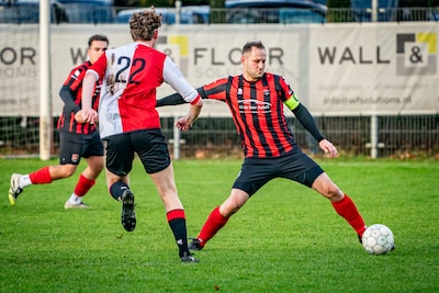 OVC’26 laat niets heel van geplaagd Berkdijk, óók gretig SSC’55 haalt uit: ‘Na de 0-5 vonden zij het