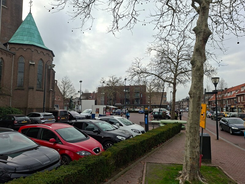 eindhoven-trekt-700-000-euro-uit-om-pleinen-te-vergroenen-te-beginnen