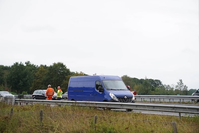 Politie zoekt bestuurder die na achtervolging op de A2 tussen Vught en Boxtel wist te ontkomen