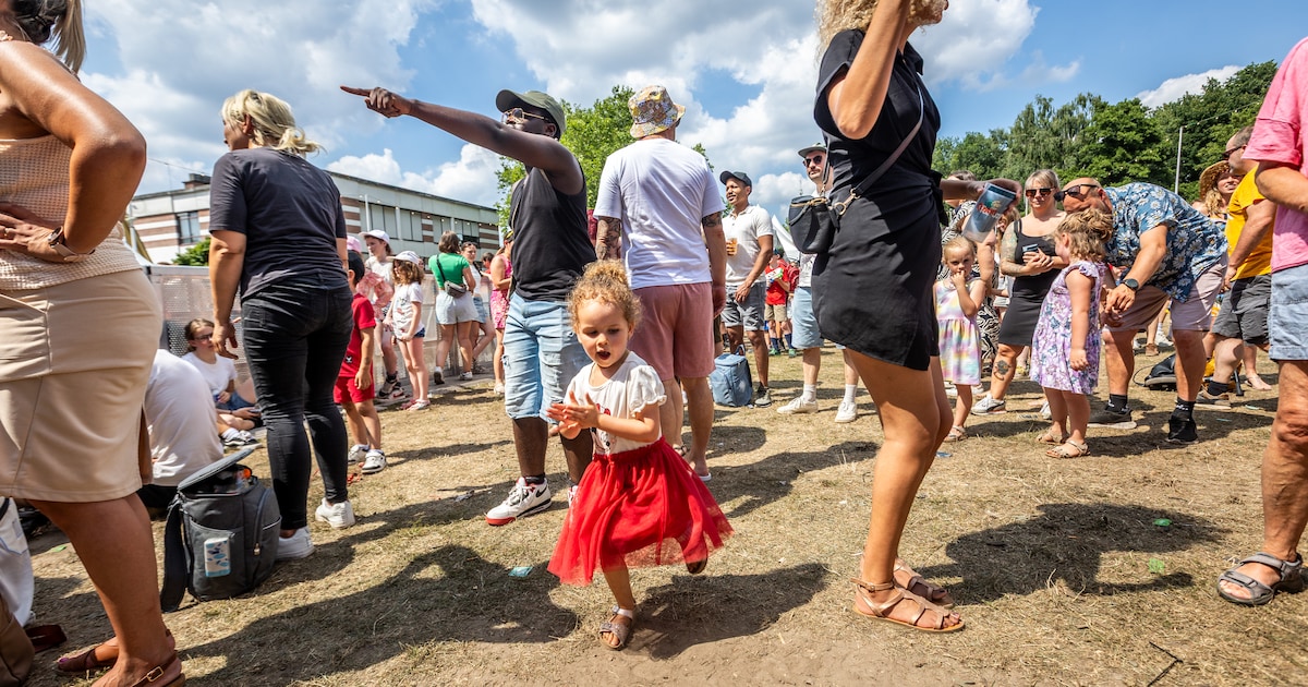 Van meezingen tot spelletjes: Kinderdisco brengt feest naar Bergrock in Arendonk