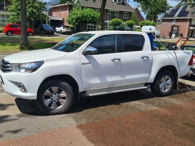 Politie waarschuwt voor dubieuze dakdekkers in Son en Breugel: ,Begint met klein defect, eindigt met