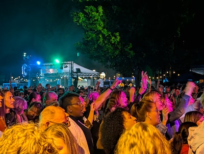 Ben jij gespot? Foto’s van de allerlaatste Kasteeltuinconcerten 2026