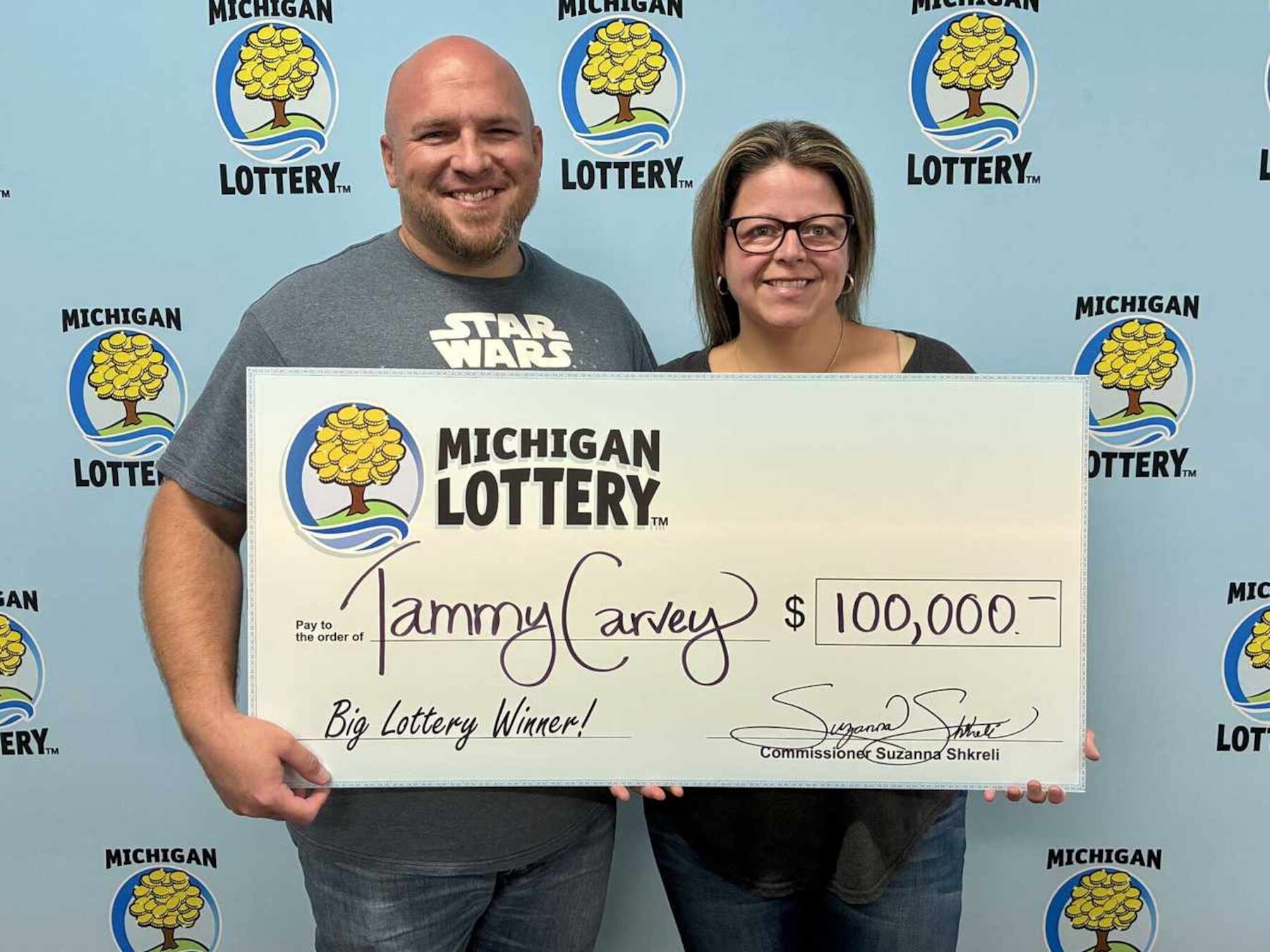 Bijna zestig jaar getrouwd, maar nu is het oorlog tussen de twee bijna  ex-echtelieden | Geld | ED.nl