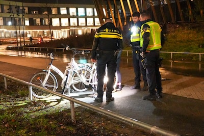 Jongeren beroven vrouw met geweld van fiets in Helmond