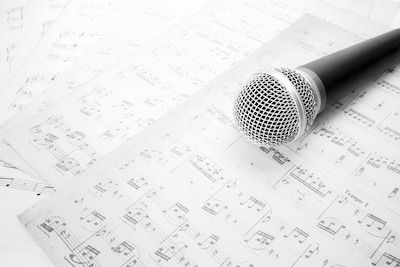 Duo Tickled Pink geeft concert in kapel Jeroen Bosch Ziekenhuis in Den Bosch