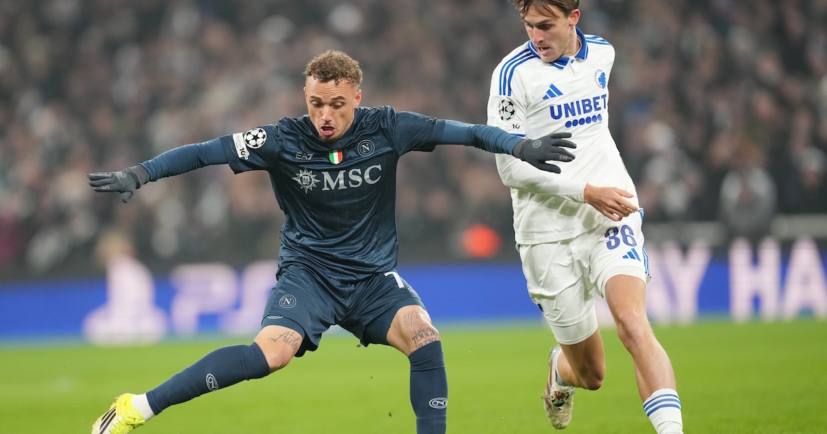 Noa Lang in actie voor Napoli