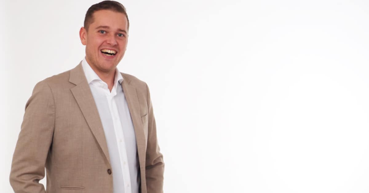 Daarom wil de GroenLinks-PvdA-lijsttrekker schulden van inwoners opkopen: ‘Geef mensen een nieuwe ka