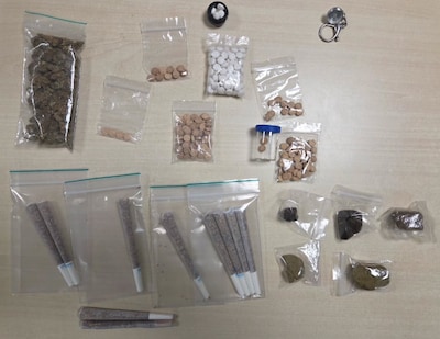 Bestuurder slingert over weg in Helmond: drugs gevonden in auto, daarna doorzoekt politie zijn huis