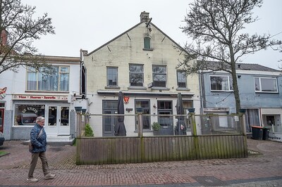 Eetcafé in Nieuw-Vossemeer staat te koop: ‘Hopelijk komt er nieuwe horeca in’