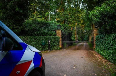 Vrouw raakt lichtgewond bij overval op villa bij Landgoed De Wielewaal, man (33) aangehouden
