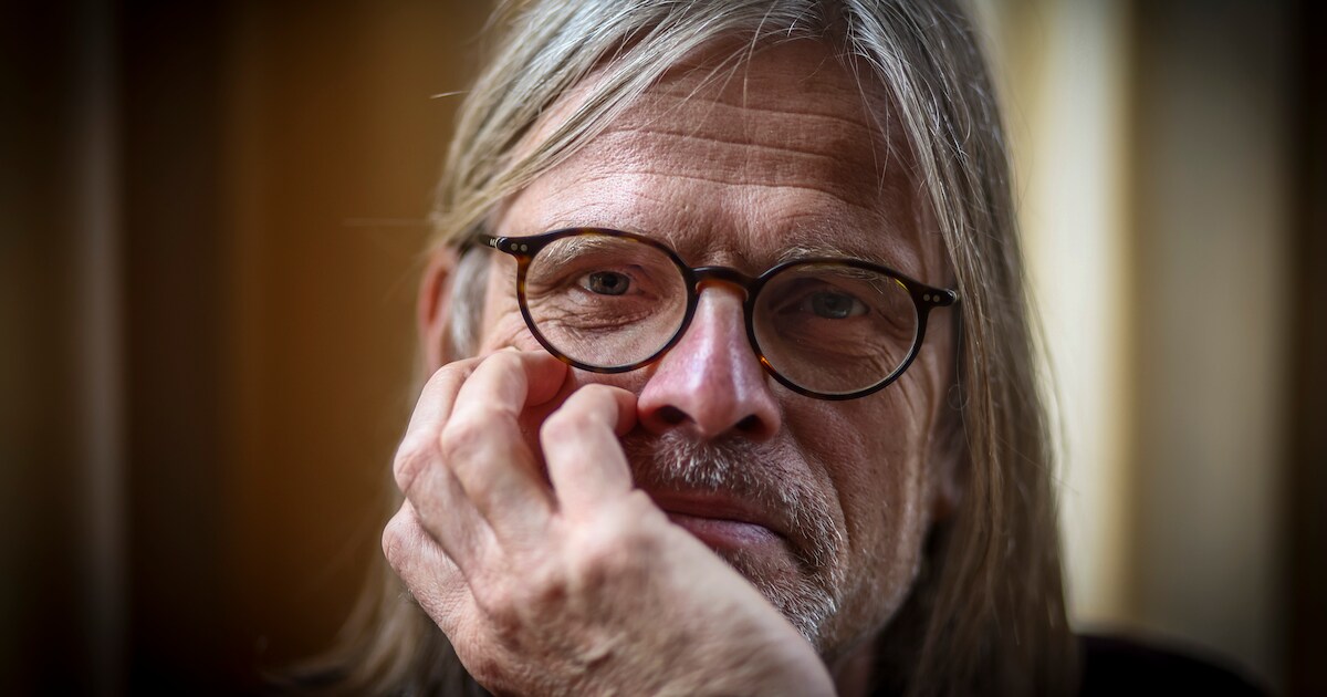 Rob van Essen wint Libris Literatuur Prijs voor roman Ik kom hier nog ...