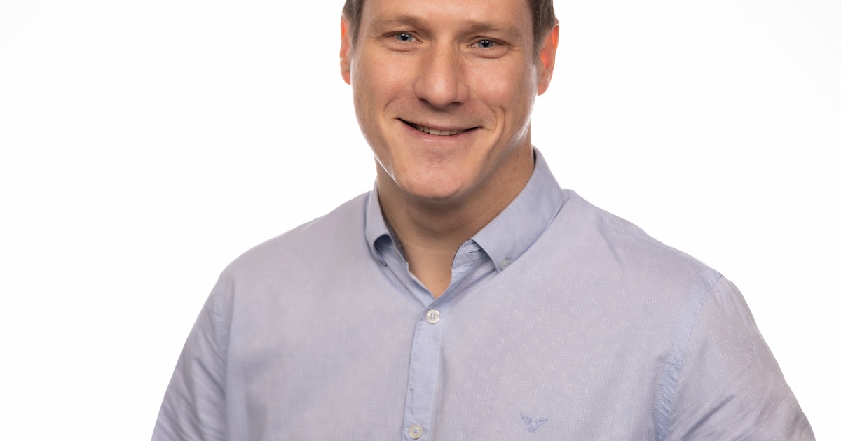 Steenhoek neemt afscheid van de gemeenteraad in Eersel, hij wordt opgevolgd door Wendy Traa