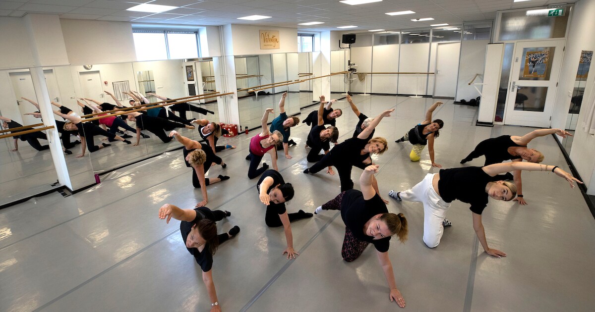 Oprichter Nelleke van 60-jarige balletstudio Valentijn danst nog steeds ...