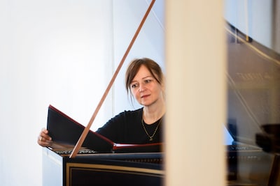 Dansvoorstelling Wildsong: klavecimbelstorm raast over de dansvloer