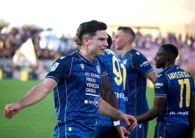 Jurgen Ekkelenkamp maakt prachtige goal voor Udinese, Teun Koopmeiners scoort bij Juventus