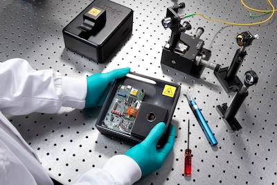 Deze Eindhovense technologie moet moeder- en kindersterfte verlagen: miljoenensteun van Gates voor d