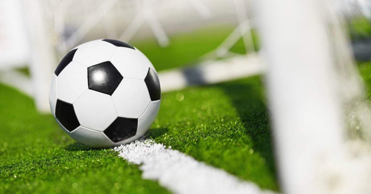 Sander Strik jaar langer bij VV Nijnsel