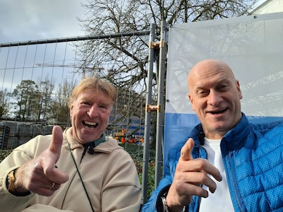 Aad de Mos legt uit hoe PSV dit seizoen een dip kan voorkomen: ‘De bakker en slager moeten het stof niet uit de jas slaan’