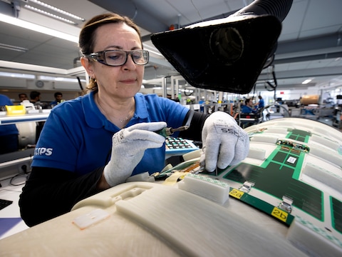 Nese Arslan werkt als technician en lijncoördinator binnen de MRI-fabriek van Philips in Best. Zij is de enige vrouwelijke genomineerde voor de Noordhofprijs.