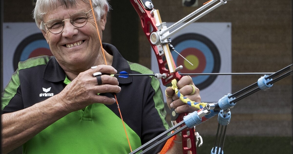 Pijl en boog van levensbelang voor stoppende teamcaptain Wiel Beijers van NL-handboogteam