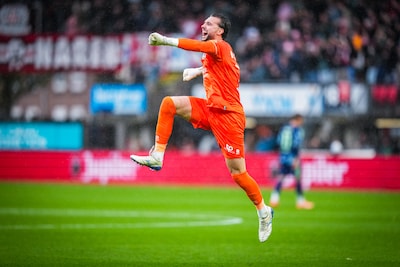 Door PSV verhuurde Joël Drommel kijkt terug op beste seizoen uit carrière en hoopt op buitenlandse stap: ‘Spanje, Italië, Engeland of Duitsland’