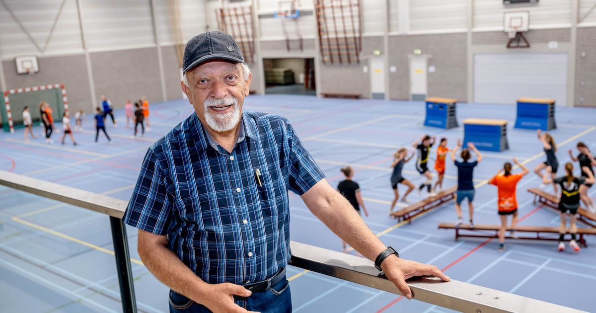 Samad Jamali: ‘Kinderen zwaaien altijd heel blij; daar is die meneer van SchoolSport’