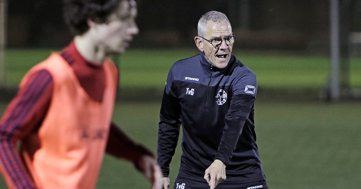 ondanks-smetje-op-zijn-cv-gaat-fanatieke-trainer-aan-de-slag-bij-best