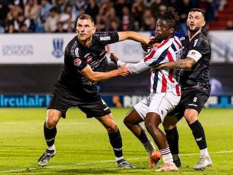 Willem II op rapport na weer een benauwde zege: Samuel Bamba recht de rug