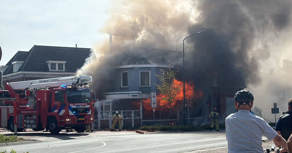 Gezin slaat op de vlucht wanneer snackbar onder hun huis in brand vliegt, oude uitbaters week eerder