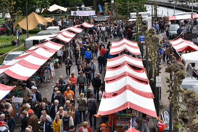 Pareltjes scoren: dit zijn de vrijmarkten tijdens Koningsdag in Helmond