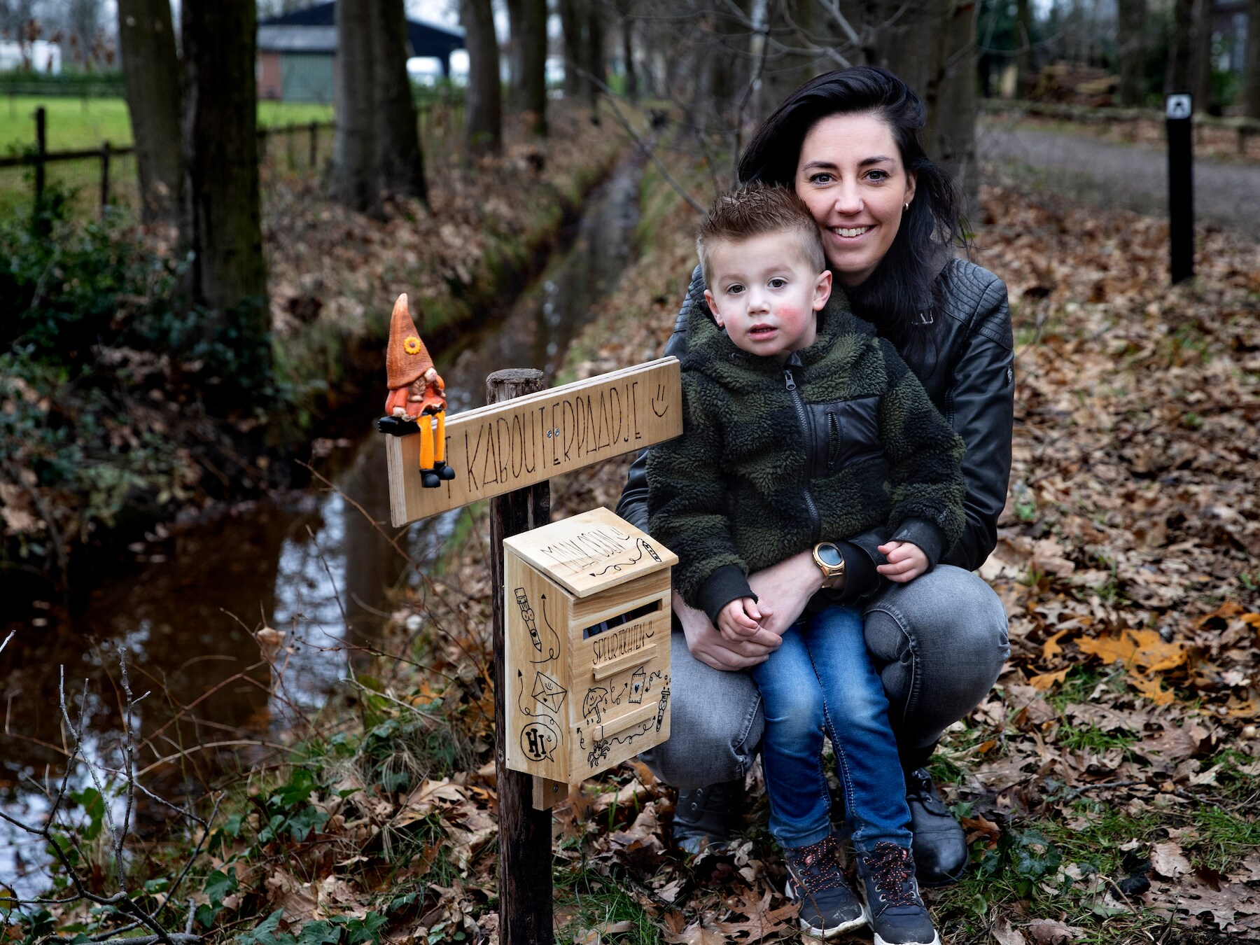 Hanneke maakt mensen blij met kabouterpad in Deurne: ‘Kabouters doen iets met mensen’