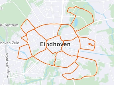 Fritz (45) fietst zeeschildpad van ruim vijftig kilometer dwars door Eindhoven: ‘Onderweg 37 verkeer