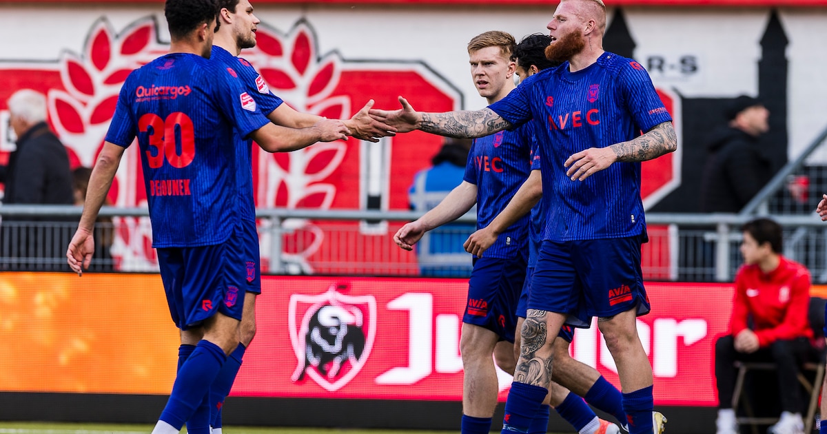 LIVE | GOAL! Wéér een lucky voor Willem II: schitterende omhaal Verheydt gaat via een MVV-been binne