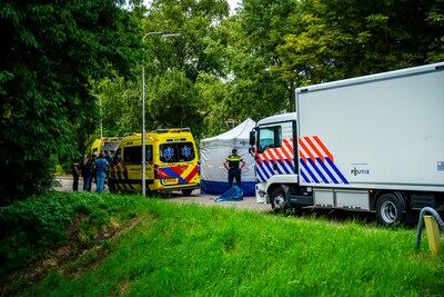 Joeweela (39) deed begin juni aangifte tegen ex-man: aanhouding wegens mishandeling en wapenbezit