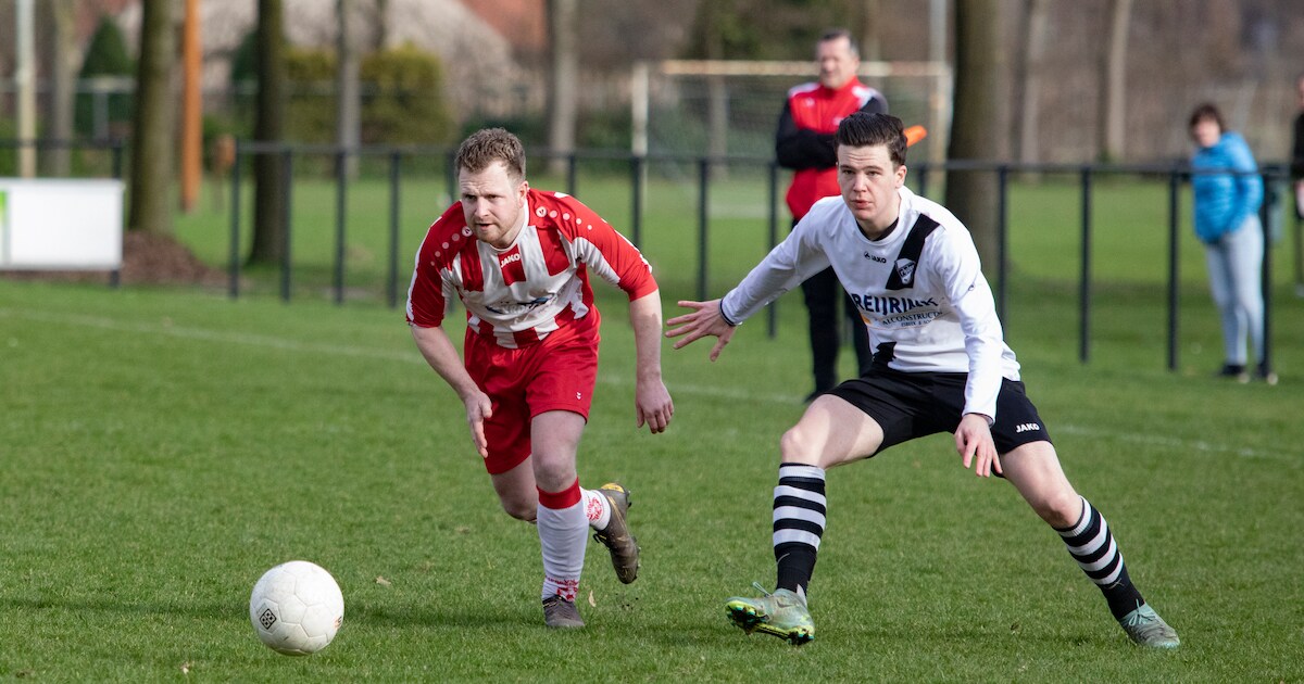 Spoordonkse Boys passeert RKDSV; Steensel houdt koppositie in zicht