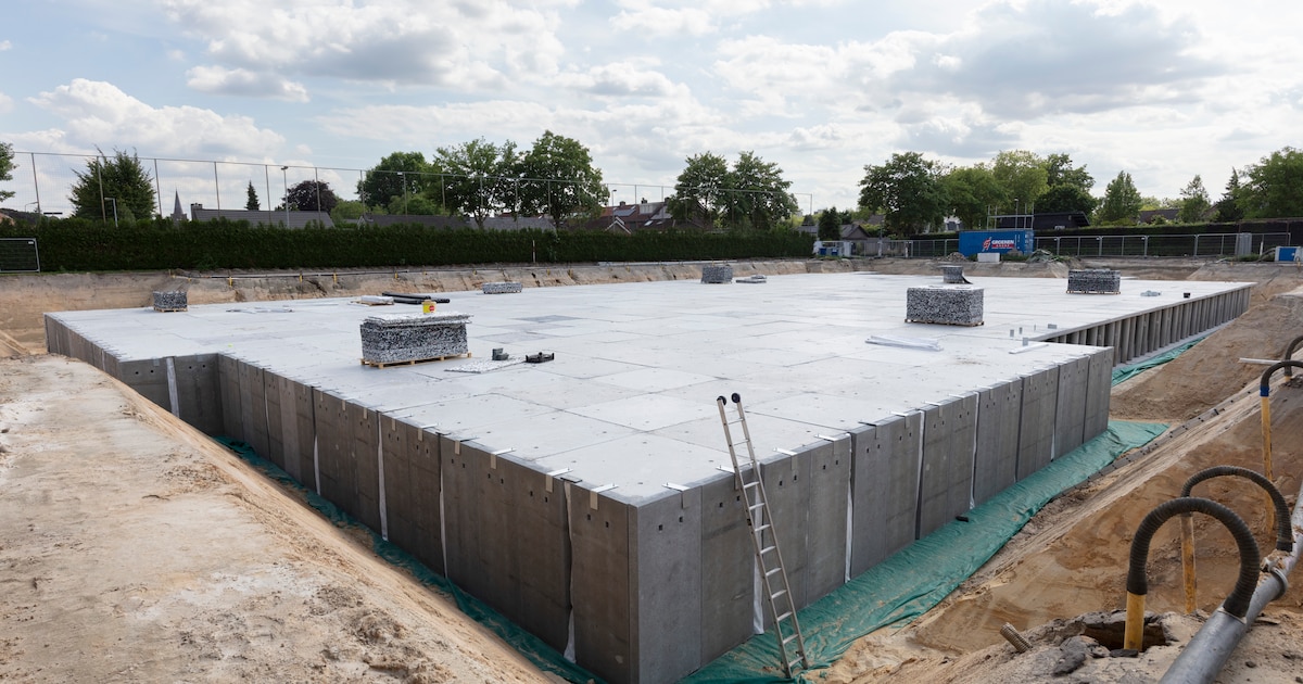 Ruimte voor 3600 kuub water onder de noppen van UNA-spelers ...