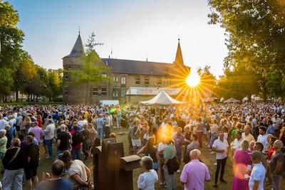 Van Hazes tot disco: dit kun je verwachten tijdens het laatste Kasteeltuinconcert van 2026