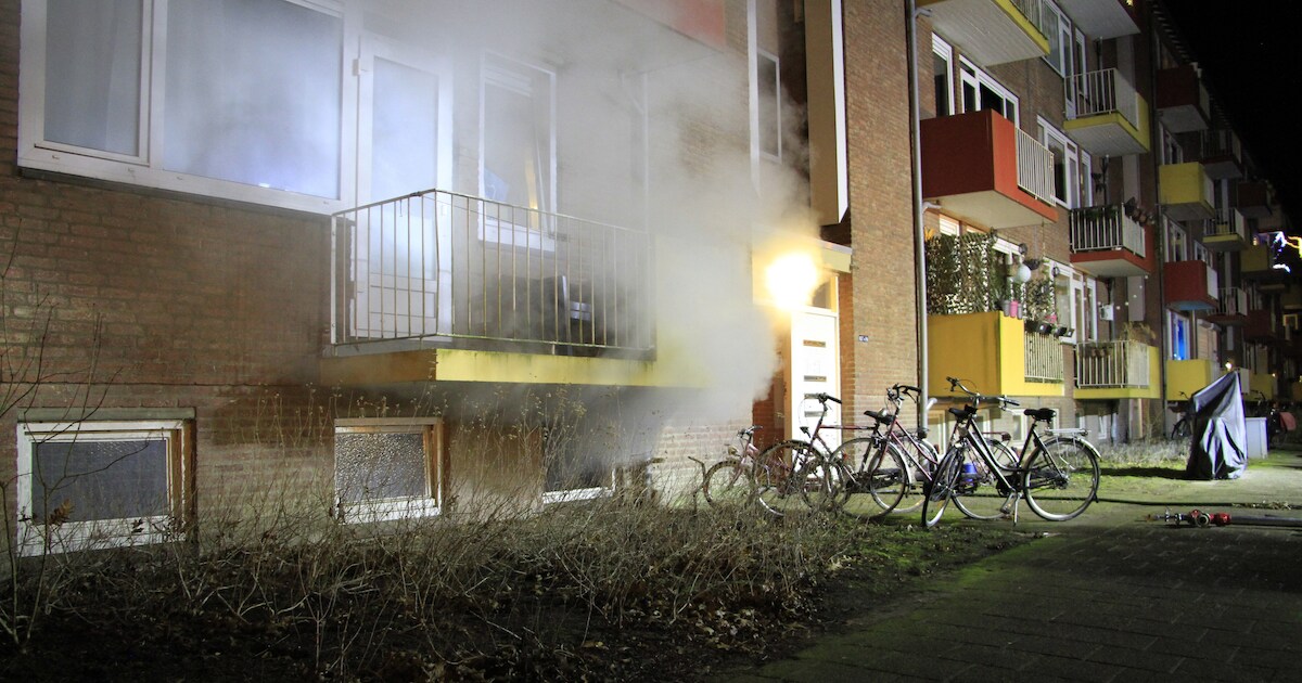 Meerdere woningen ontruimd vanwege brand aan de Dillenburg in Weert